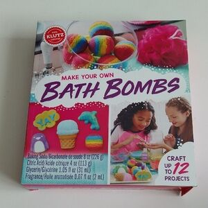 Klutz Make Your Own Bath Bombs Kit - Multicolor